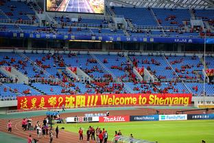 英国足球哥：中国的梅西球迷太可怜了，替你们难过